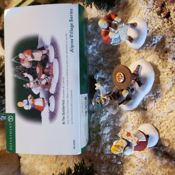 DEPARTMENT 56 - Alpine Village - At The Octoberfest - Set of 3 - In Original Box - Picture 4 of 10